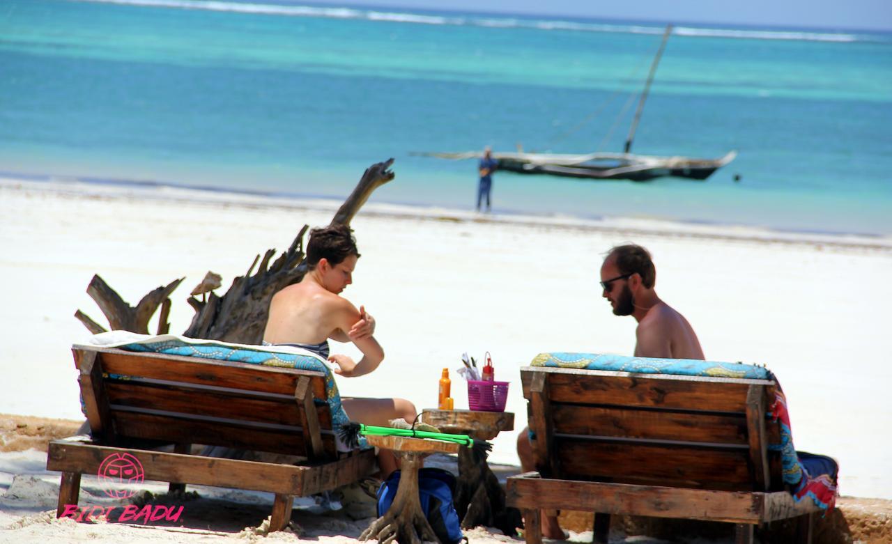Soul Breeze Backpackers Diani Hostel Diani Beach Ngoại thất bức ảnh